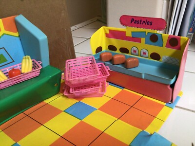 Vinyl Ideal Super Market Vintage Toy Doll Playset Groceries Fold  display picture 1