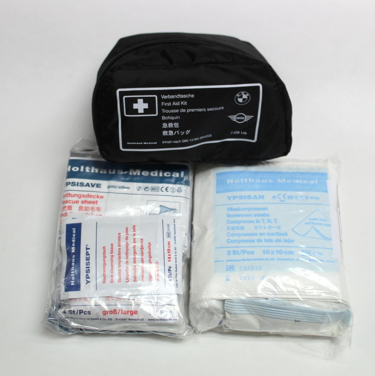 GENUINE BMW 3 5 7 8 X3 X4 X5 X6 X7 MINI FIRST AID KIT POUCH 12 PUMA MB.02 ラメロボール