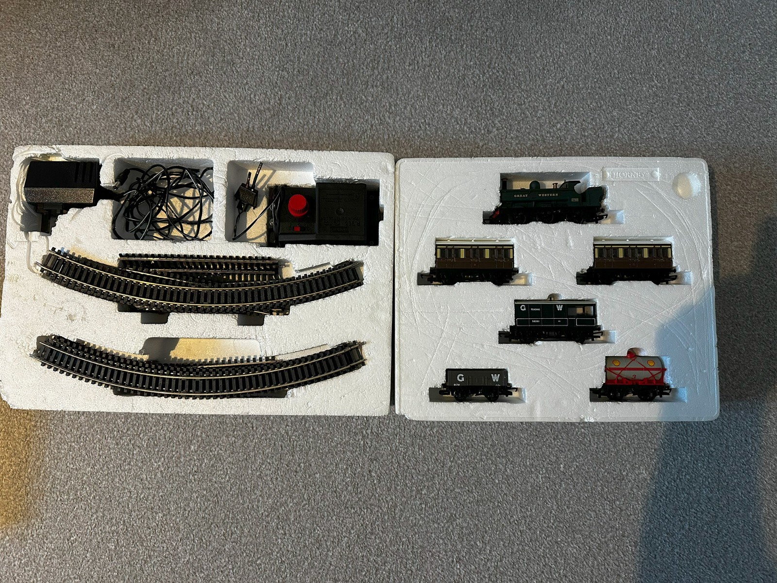 HORNBY 00 GWR MIXED TRAFFIC ELECTRIC TRAIN SET .HORNBY R1000. eBay