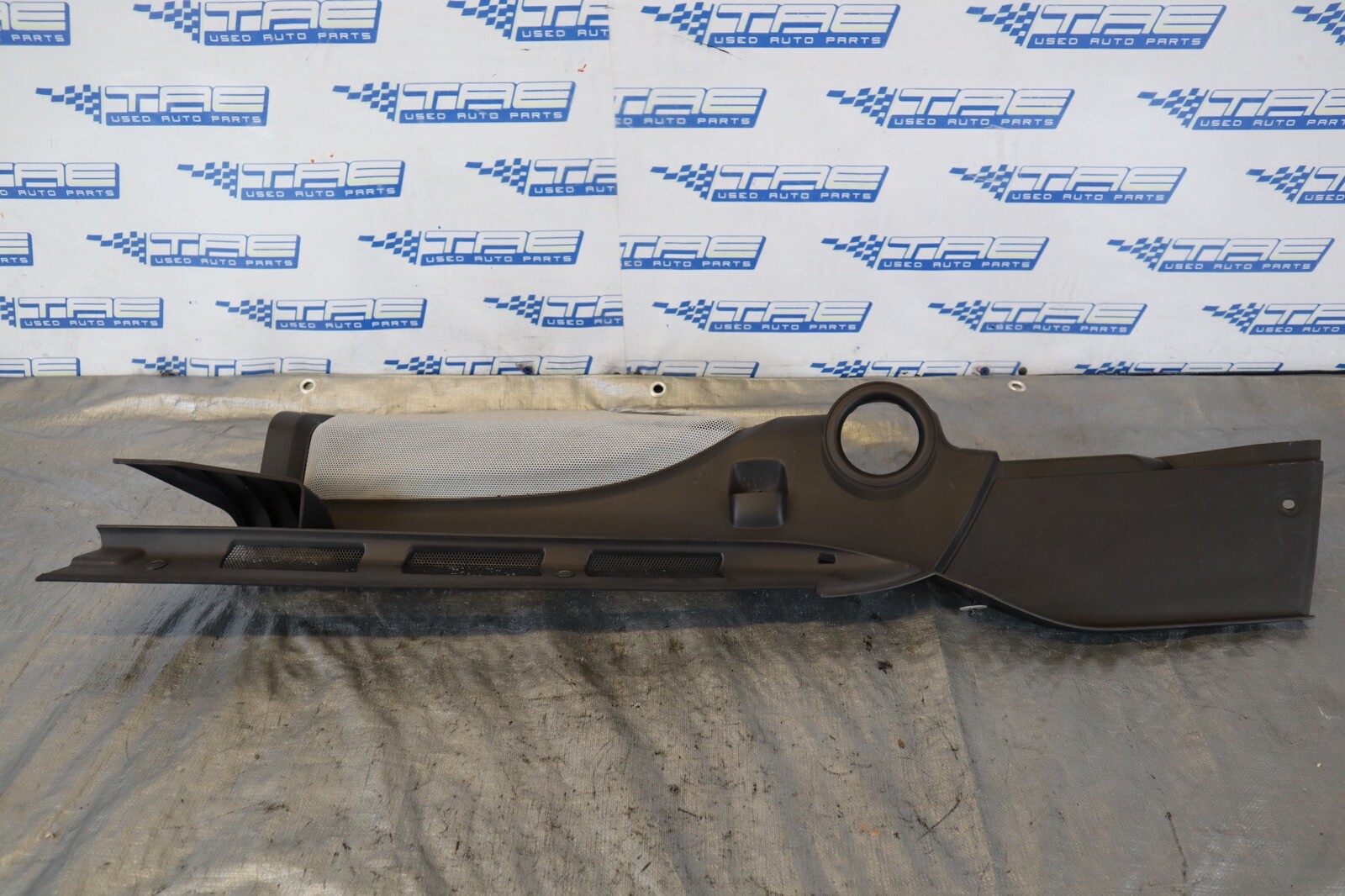 2014 AUDI R8 V8 QUATTRO AWD 4.2L OEM REAR BODY QUARTER TRIM PANEL #1 #1339