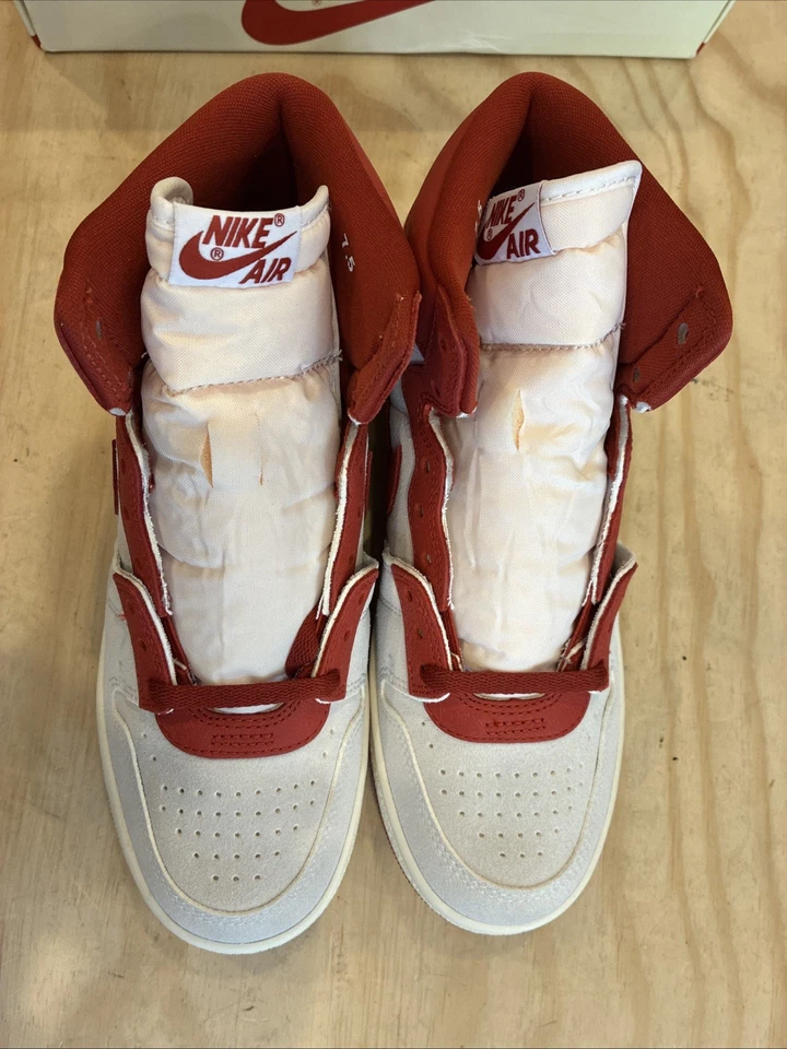 4262) Nike Jordan Air Ship PE SP Every Game Dune Red DZ3497-106 Men's Size 7.5 - Image 2 of 4