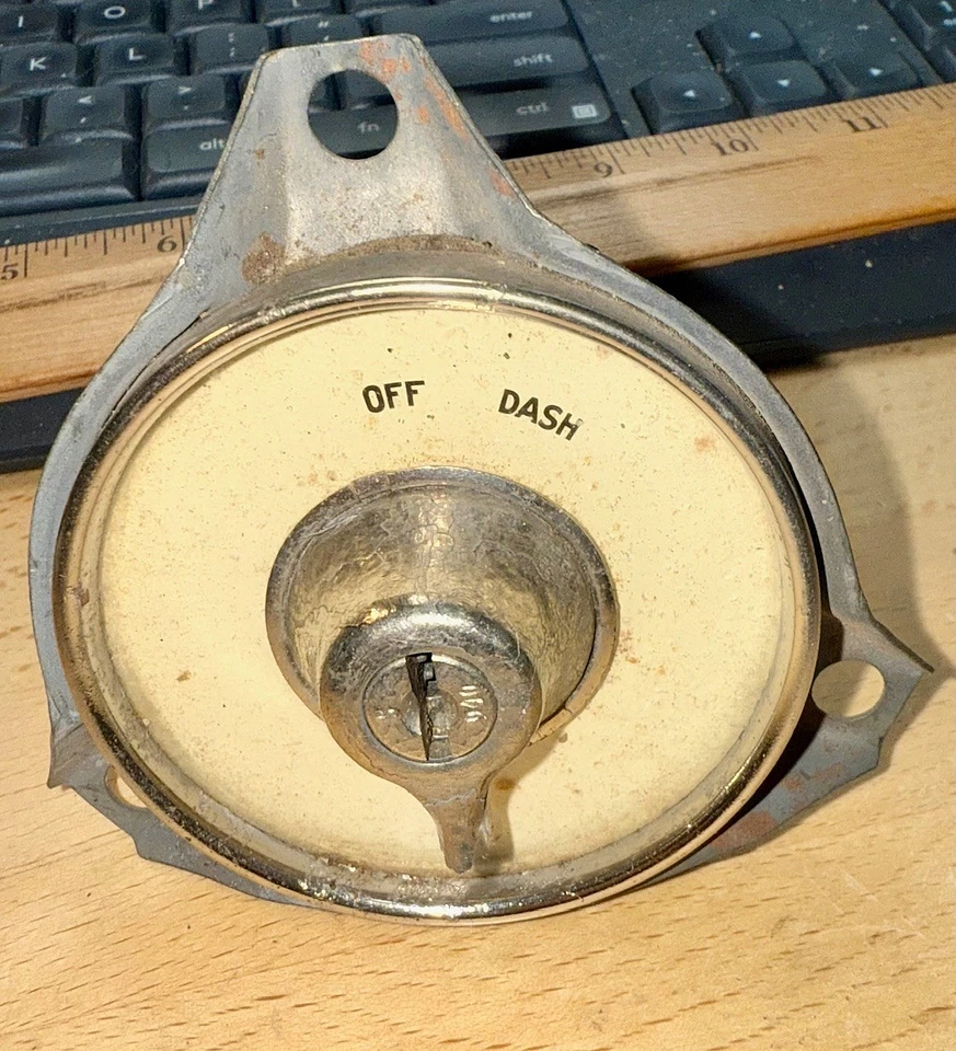 1928 PEERLESS CLUM IGNITION DASH LIGHT SWITCH 1920S 20S 28 LITE EARLY # 10687 - Image 3 of 4