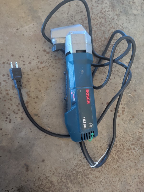 Bosch Nibbler 1529B 18 Gauge Metal Work Electric Hand Power
