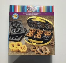 Nostalgia Electrics 2 in 1 Soft Pretzel Factory Maker SPF200 Brand New