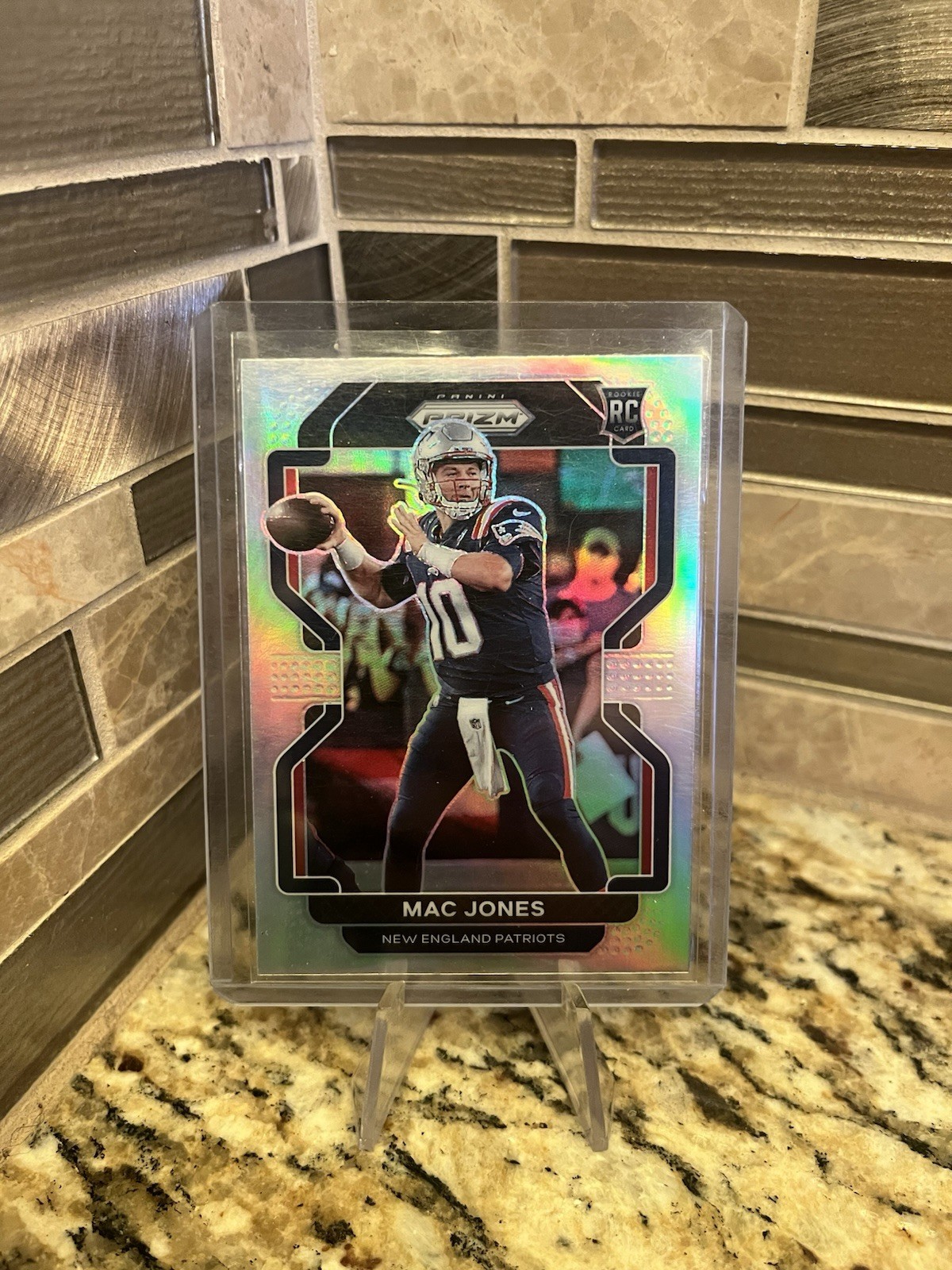 2021 Panini Prizm - Rookie Variation Mac Jones #V-336 Silver Prizm (RC)