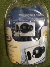 Bell Mini Digital Video Still Camera With Accessory Kit Cable And Case