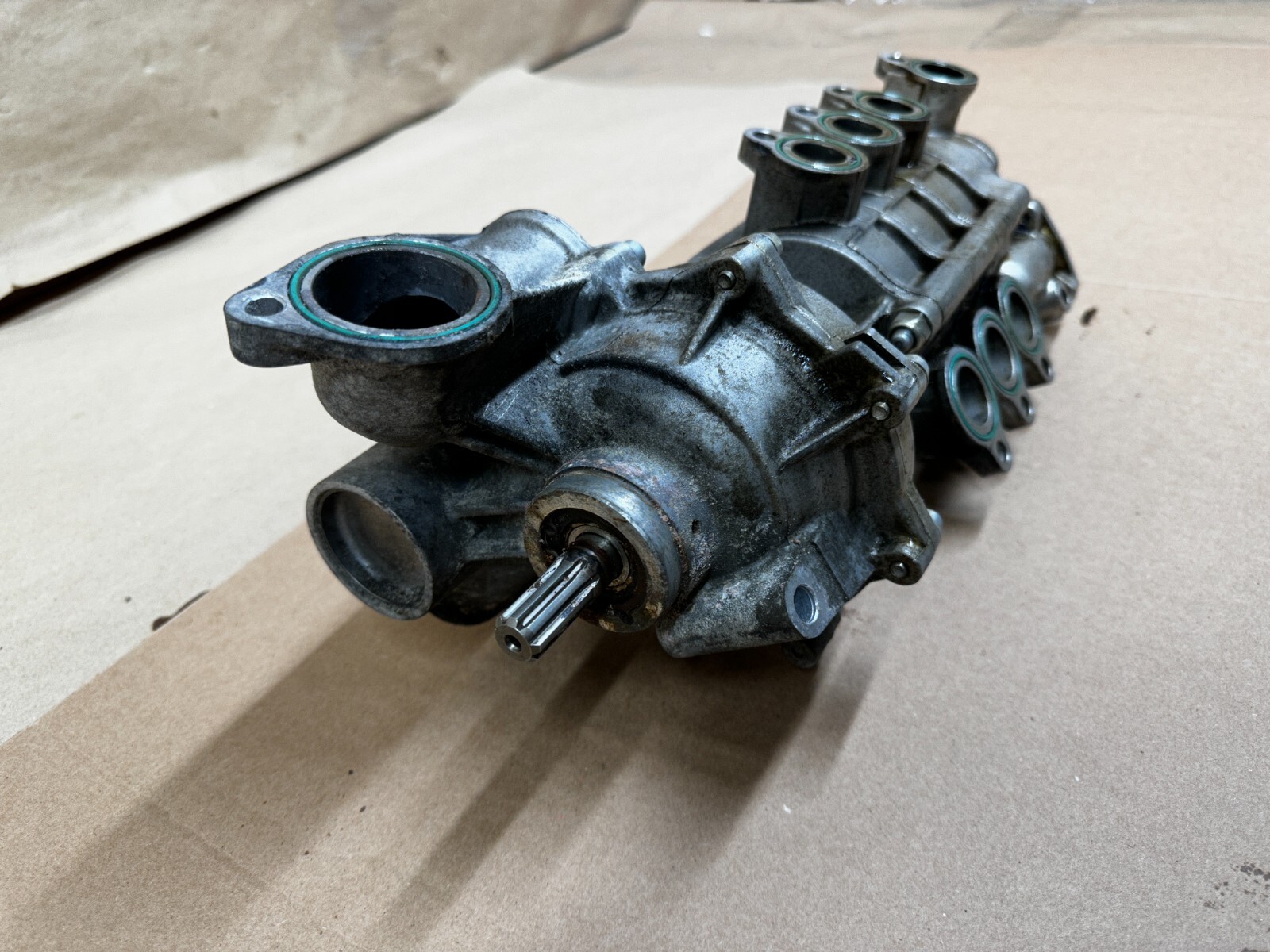 Genuine 2017-2020 FERRARI GTC4LUSSO 6.3L ENGINE OIL PUMP 319249 OEM