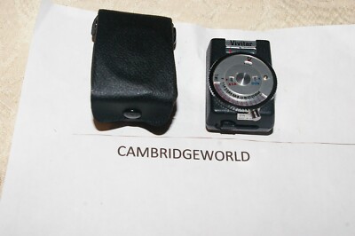 VIVITAR  CDS LIGHTMETER  EXPOSURE METER SHOE MOUNT METER  with CASE