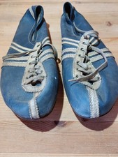 Sprintschuhe Spikes DDR Leder blau-weiß Gr42