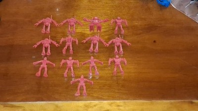 Arco Rogun Robot Assorted Red Robots