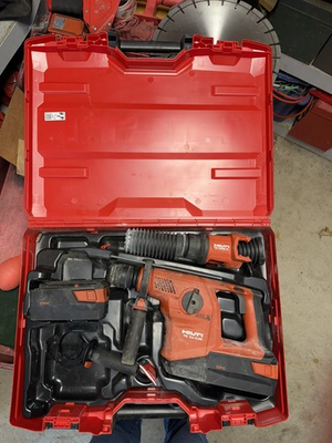 #ad Hilti TE 30 A36 Cordless Rotary Hammer Drill Kit 2x 36v 5.2ah Batteries And DRS $325.00