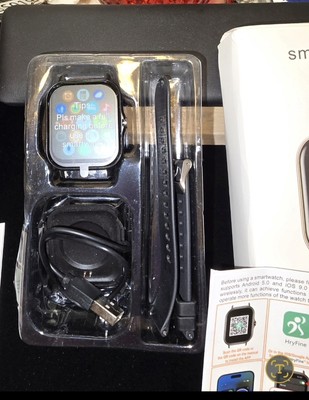 SMARTWATCH, NEW IN BOX, WORKS PERFECTLY