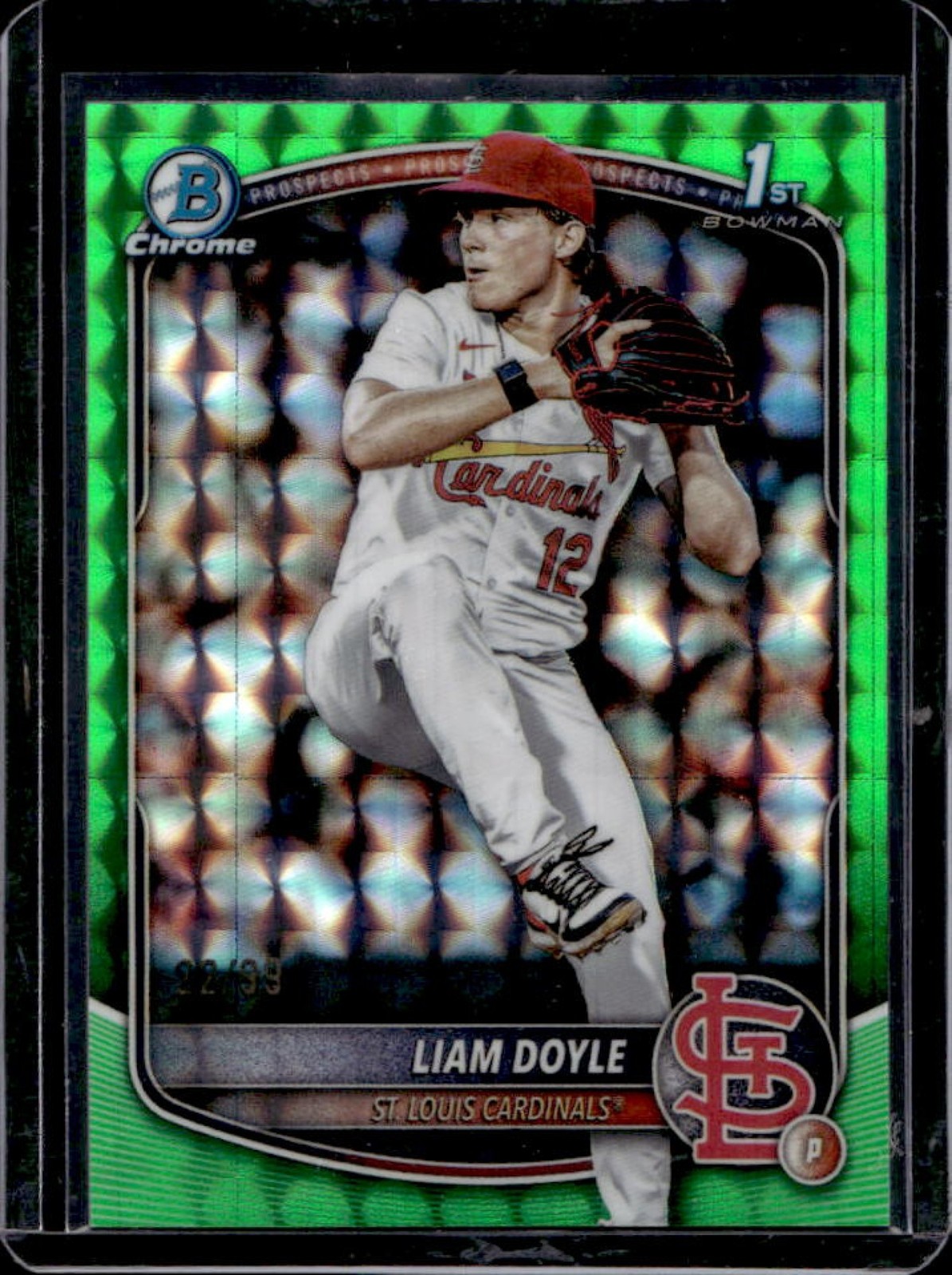 2025 Bowman Draft Liam Doyle Chrome Green Geometric Refractor 1st #/99 Cardinals