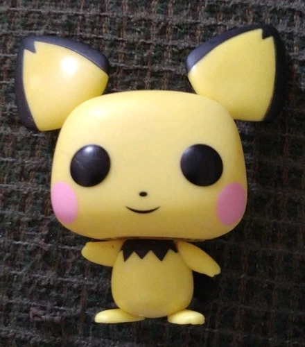 Funko POP! Games- Pokemon PICHU #579 Vinyl Figure