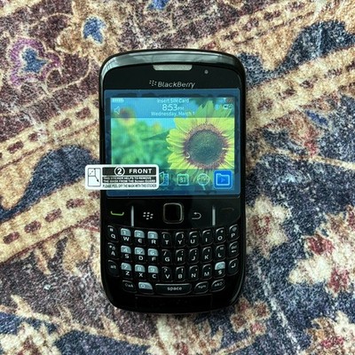 BlackBerry Curve 8520 2G Unlocked Bluetooth Smartphone 1 year warranty