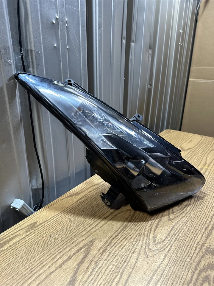 2009 2010 2011 2012 2013 2014 NISSAN GT-R GTR RH RIGHT HEADLIGHT XENON HID OEM Foto 2 de 4