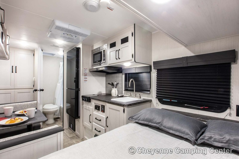 New 2025 Palomino Puma Ultra Lite 12FBX Small Travel Trailer for Sale