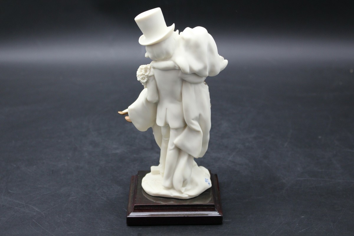 Vintage 1986 Giuseppe Armani 