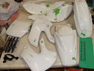 2023 KAWASAKI KX65 OEM plastics kit shrouds fender number plate front rear READ