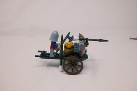 LEGO Classic Knights 5004419 & Toy Soldier Ornament 5004420 (RETIRED, 100% COMP)