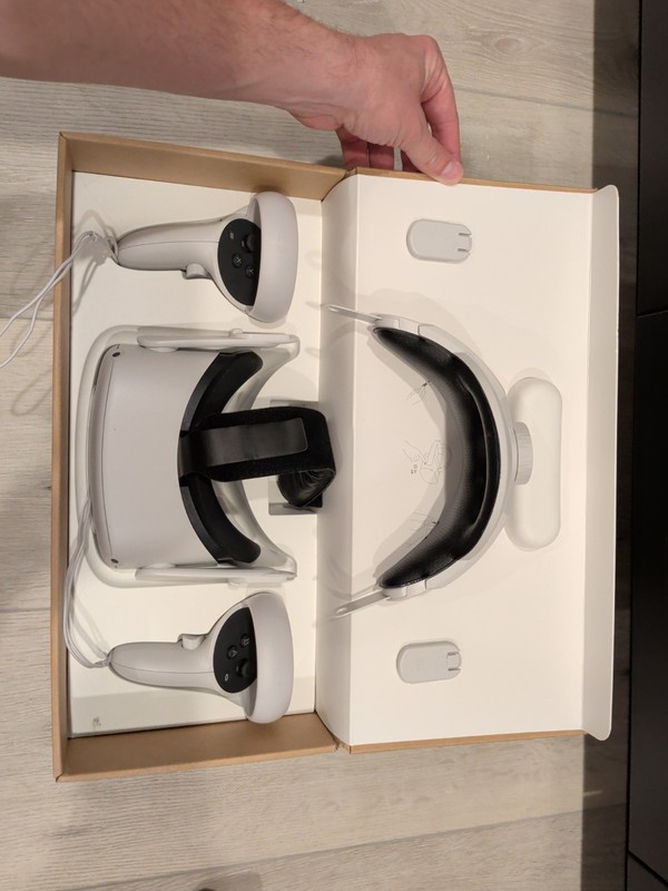 Meta Oculus Quest 2 128GB Advanced All-In-One VR Headset - White. Fully Tested.
