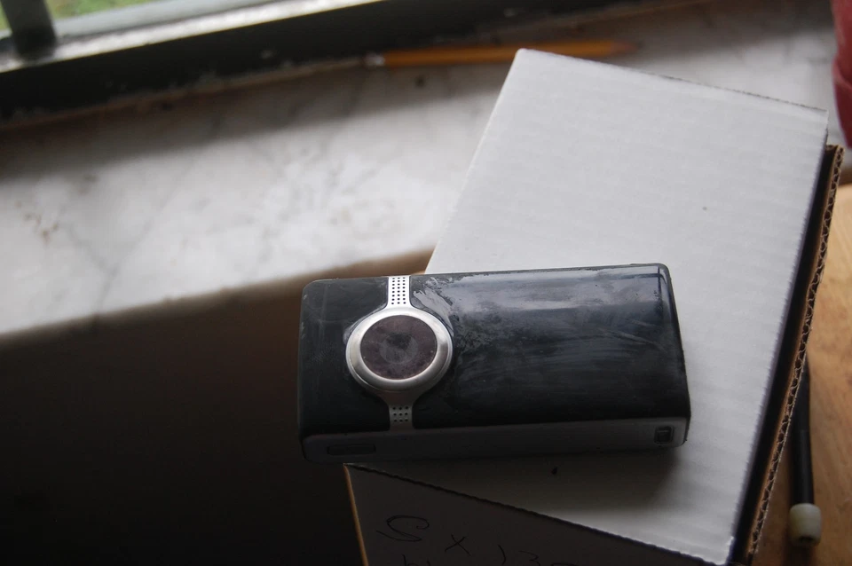 Cisco Flip UltraHD U32120 Camcorder Video Camera 3rd Gen - WORKS - Image 2 of 4