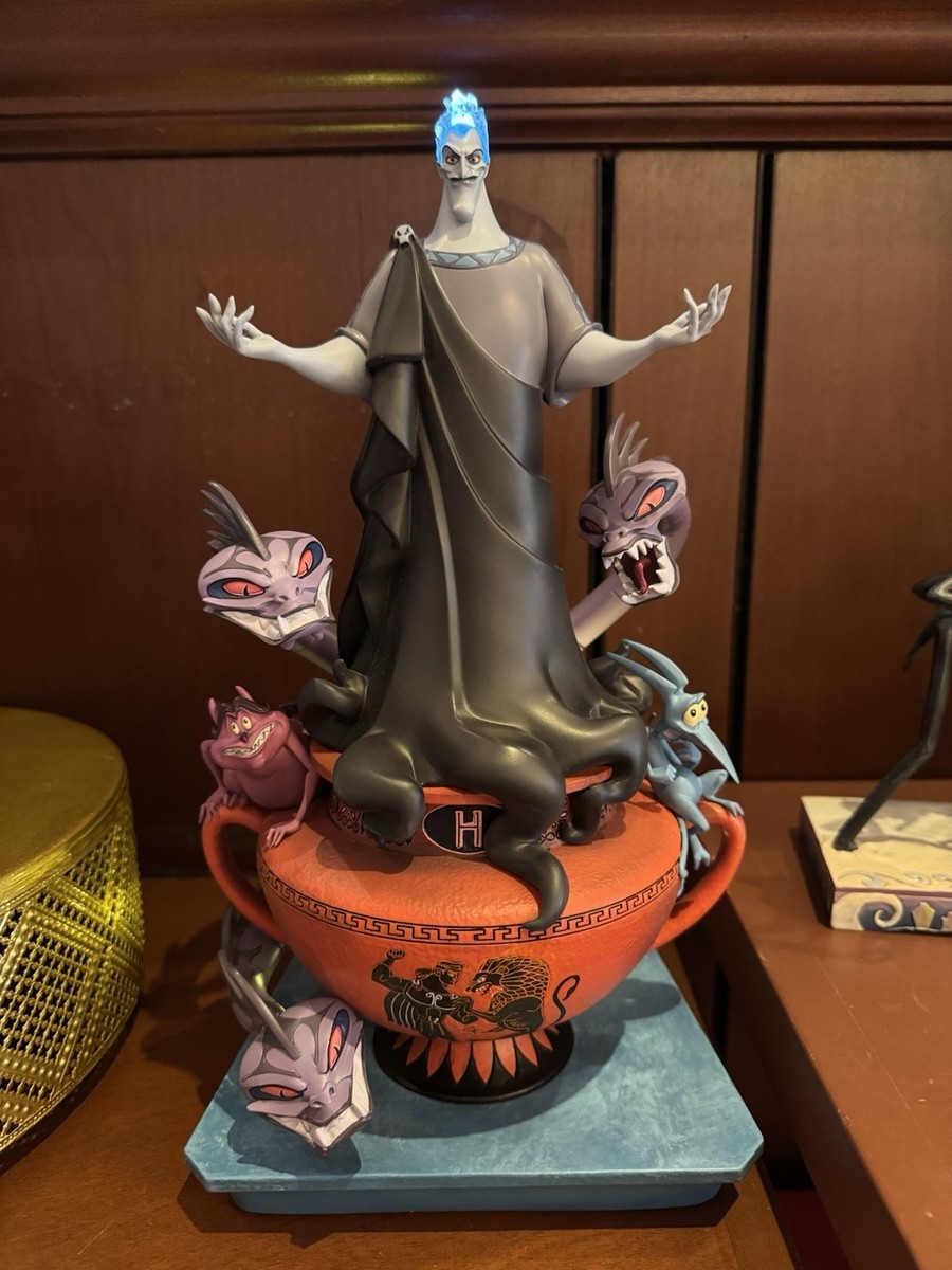 Disney Villains Hades フィギュア Disney Parks Villains Hades & Sidekicks Light Up Figurine New In