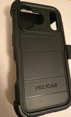 Pelican Voyager Black with Belt Clip for Iphone 17 Pro 6.3 w/ MagSafe