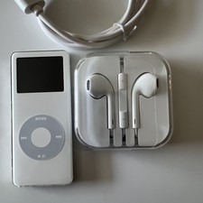 Apple iPod Nano, 1st generation, White, 2GB, New Battery