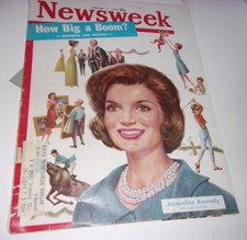 1962----NEWSWEEK Magazine----Jacqueline Kennedy Cover