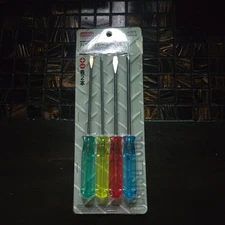  🔥Daiso Set  Plastic Handled Screw Drivers Philips and Flat Head JAPAN🔥