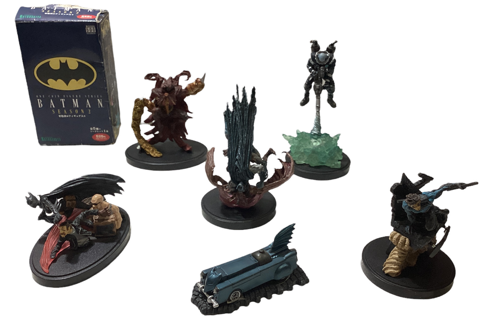 Набор из 6 фигурок Бэтмена Торговля КОТОБУКИЯ Япония ОДНА МОНЕТА СЕЗОН 2 Массачусетский технологический институт Бэтмобиль 12090₽