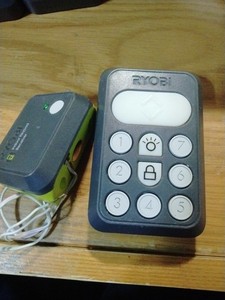 RYOBI Inside Garage Door Wireless Keypad GDA401 w/ Indoor Receiver GDA421 Tested