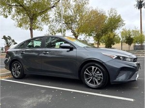 2024 Kia Forte LXS Sedan 4D