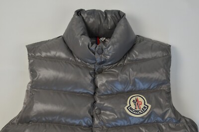 MONCLER TIBET DOWN VEST MEN'S PUFFER JACKET SAGE GREEN SIZE MONCLER TIBET DOWN VEST MEN'S PUFFER JACKET SAGE GREEN SIZE