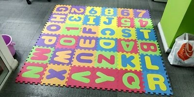 MARKENLOS Bodenschutzmatten Set Unterlegmatten Bodenschutz Schutzmatten Puzzlematte