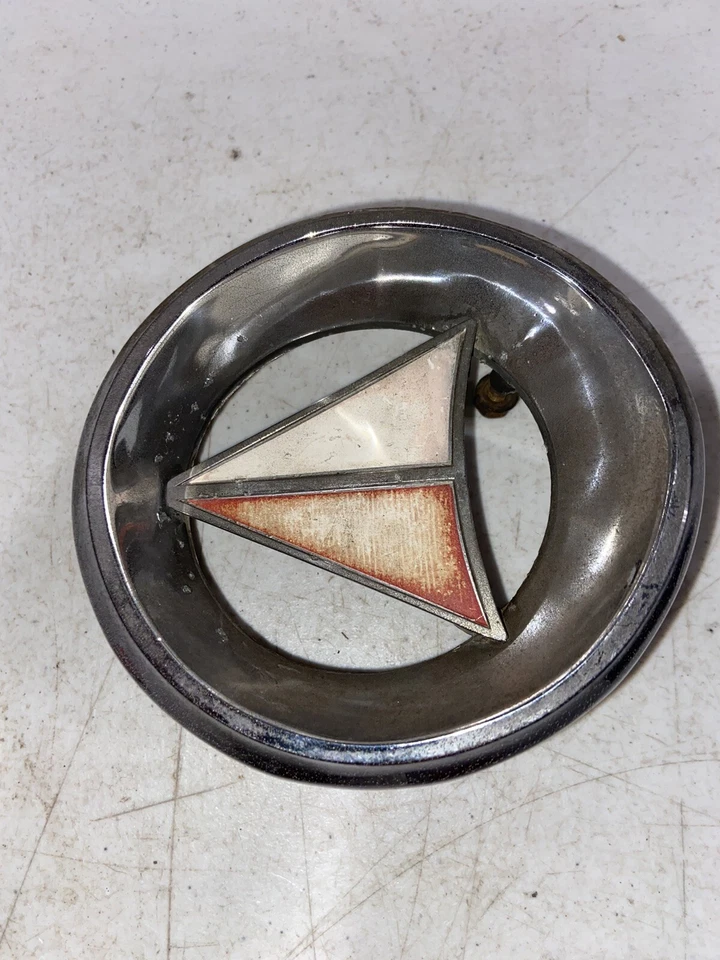 Mopar 1964 Plymouth Valiant sello parrilla adorno Foto 2 de 4