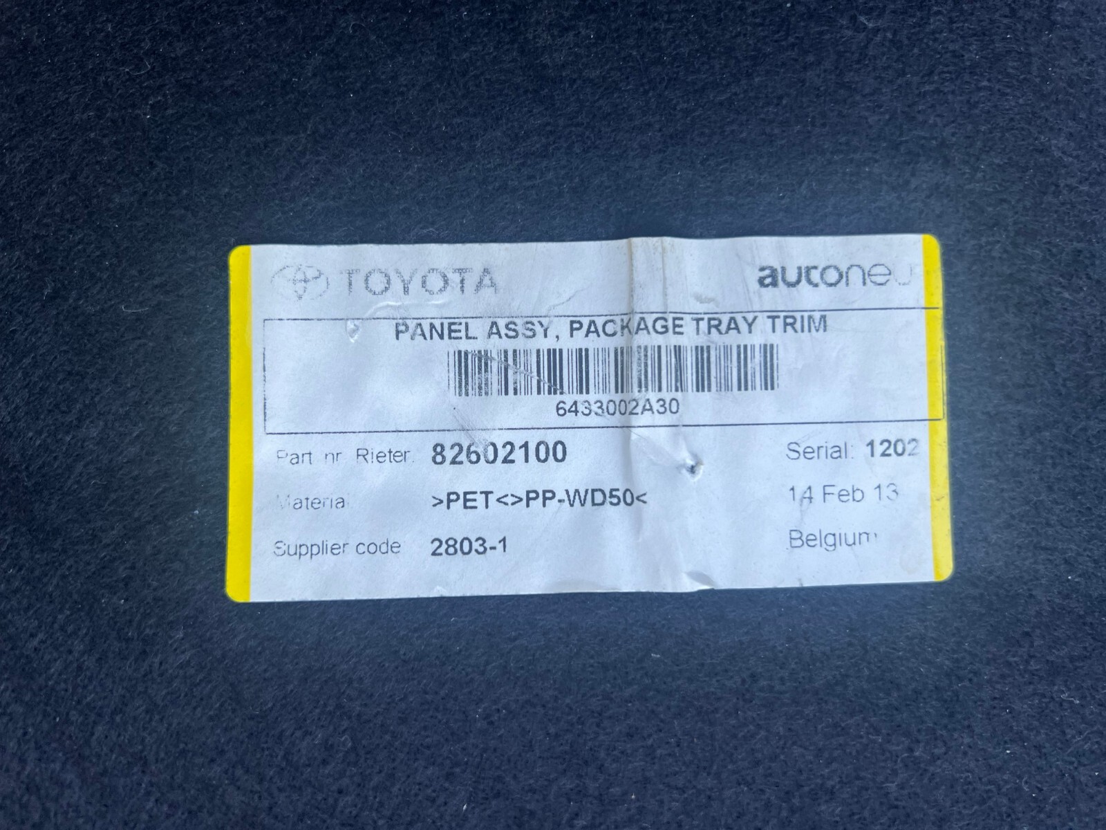 Toyota Auris II E18 Kofferraumabdeckung Hutablage 82602100 online  