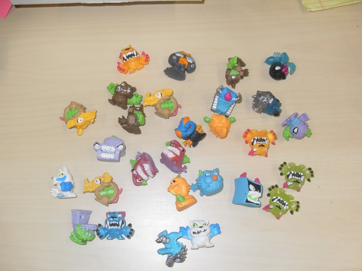 Mr. Beast Labs Swarms Lot of 29 - Ultra Rare 4 , Rare 6 , Hard