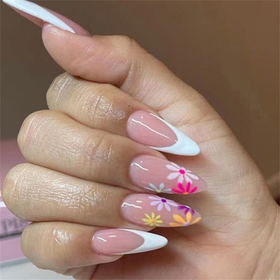 summer nails almond shape