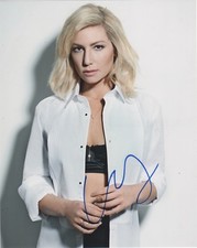 Ari Graynor Sexy Autographed Signed 8x10 Photo COA E3X