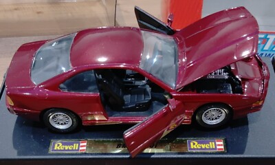 Maquette Revell 1/24 – BMW 850i Burgundy, Modèle 8629, Occasion