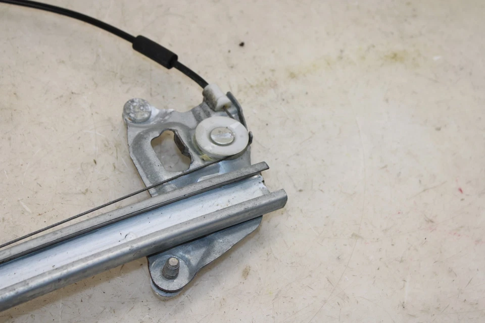 Regulador de ventana de puerta derecha Mazda MX-5 Miata 2006-2015 OEM MU33 Foto 3 de 4