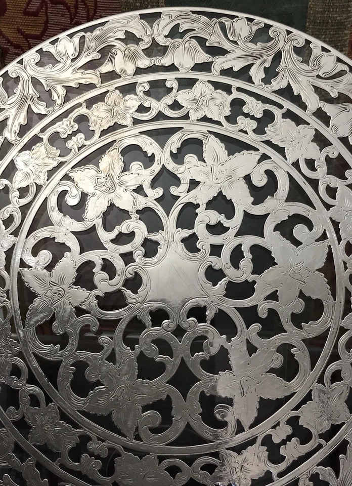 "Remache de vidrio vintage Webster con superposición de plata de ley de 8"" de diámetro" Foto 2 de 4