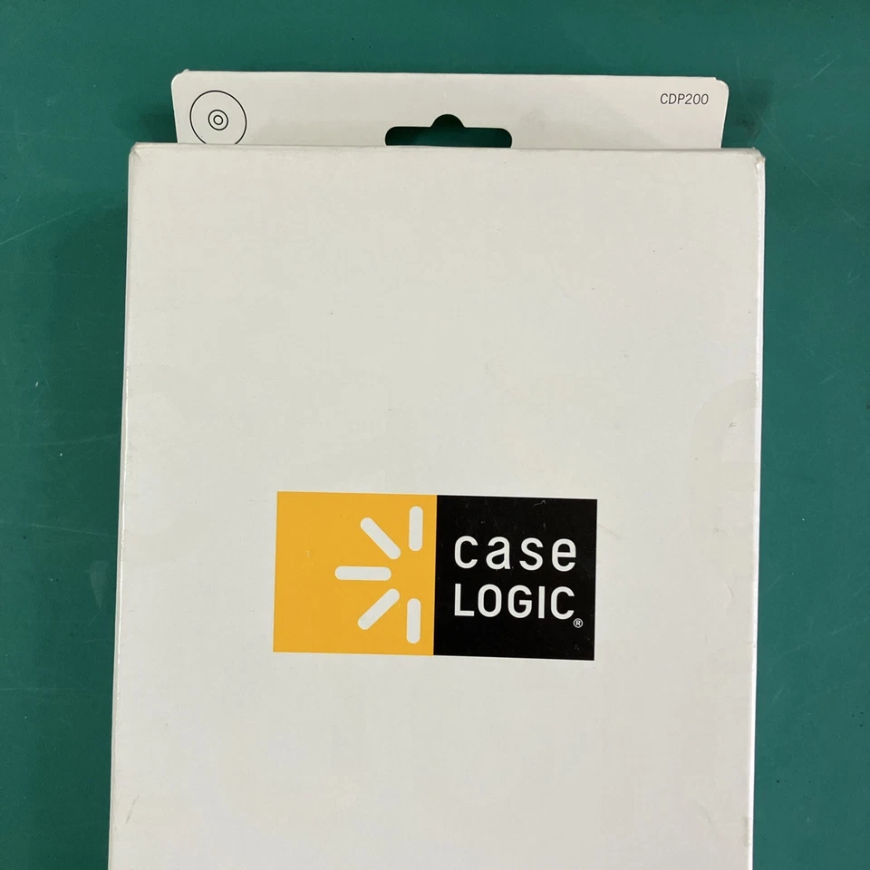 Case Logic 2 Sided CD Storage Sleeves for Ring Binders. 400 Discs/2 Boxes. NEW. - Image 2 of 4