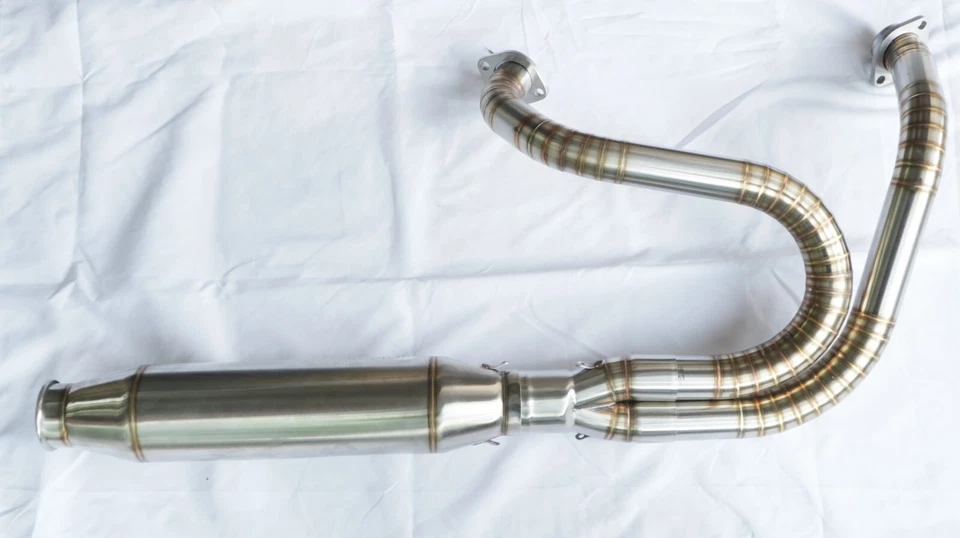 Escape personalizado de rendimiento - Se adapta a Harley Dyna y Softail Fat Boy - Controles medios Foto 3 de 4