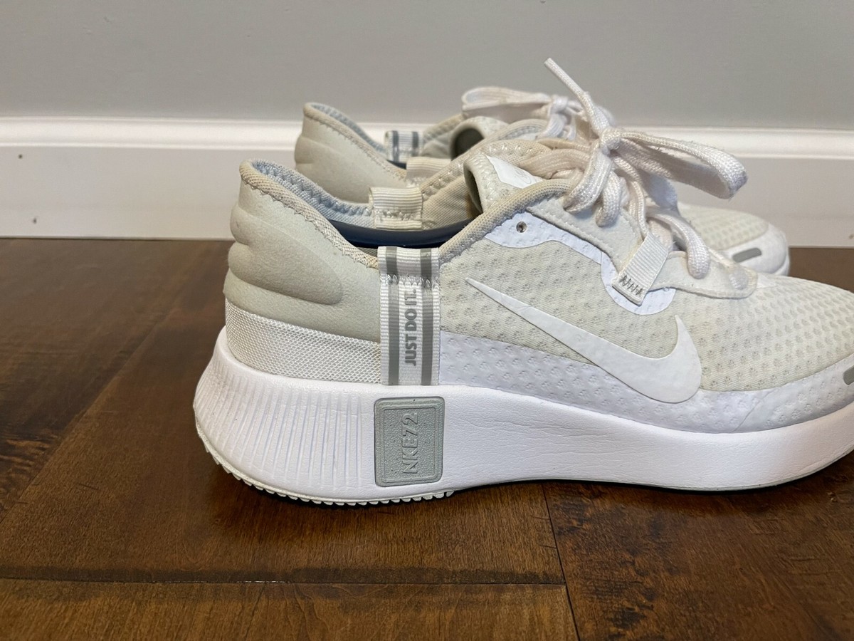 nike reposto women's white