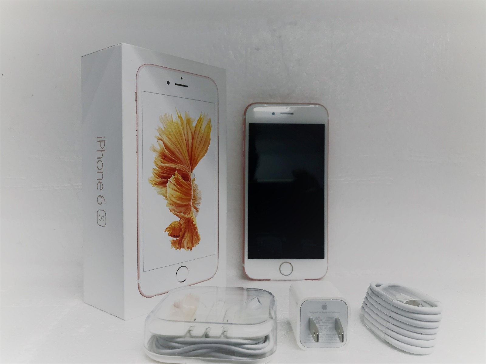 驚きの安さ Iphone 6s Silver 64 Gb Docomo 新発売の