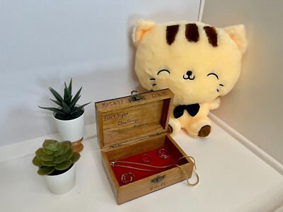 Kpop WEi - Hand Painted+Burned Jewelry/Trinket Box