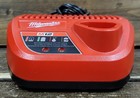 MILWAUKEE M12 Charger (48-59-2401) — photo 3